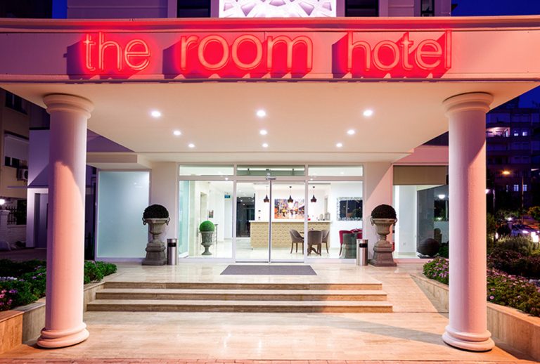 Antalya’nın Yeni Gözdesi The Rooms Hotel Hizmete Girdi